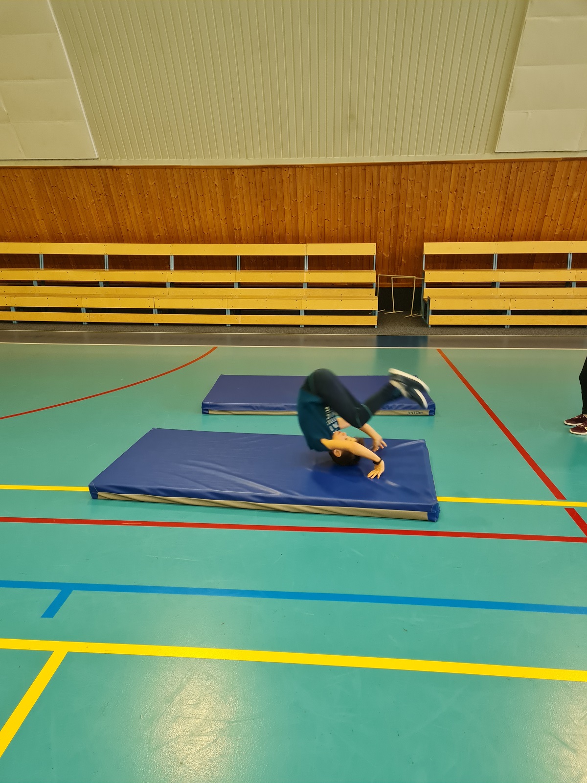 Házená ve škole v našem podání - fotka 17