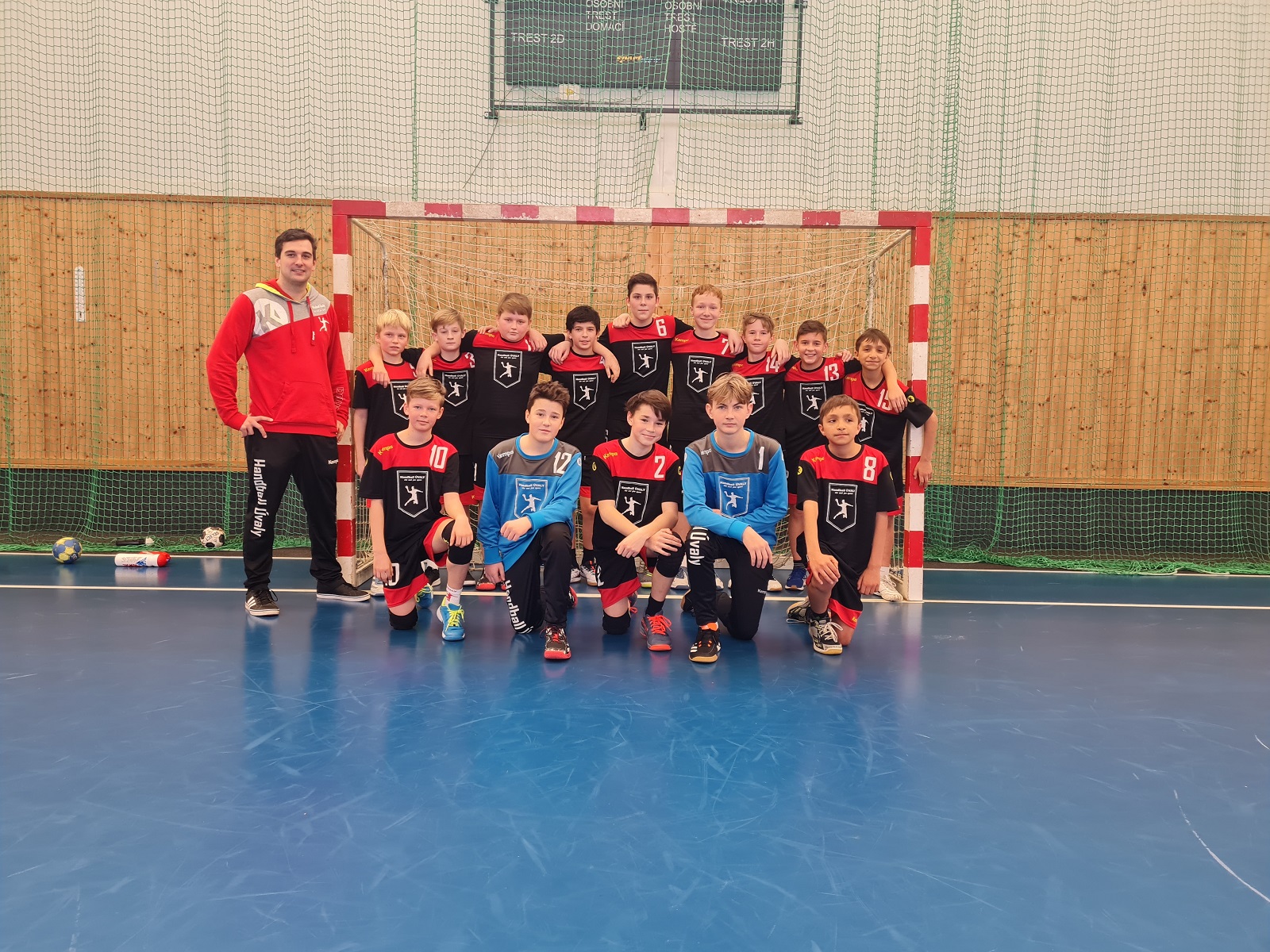 Vítězem 1.ročníku Memoriálu Jiřího Ceháka mladší žáci Liberce - fotka 3