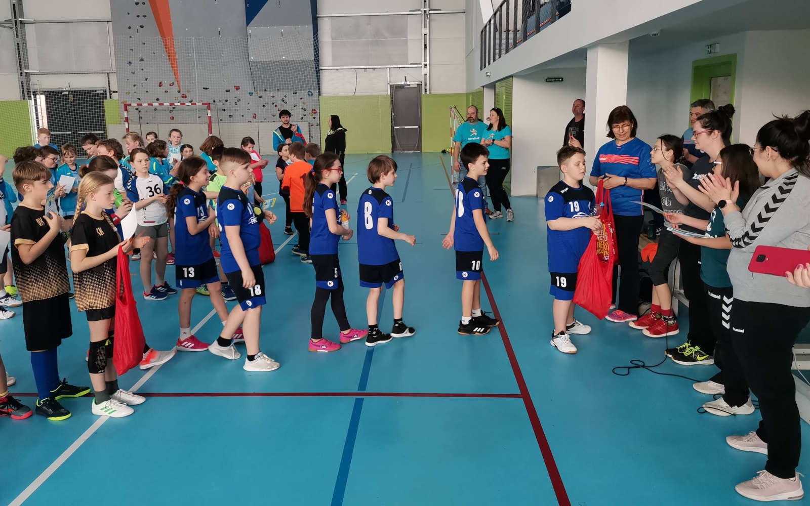 Turnaj minižáků v Mělníku - 27.3.2022 - fotka 15