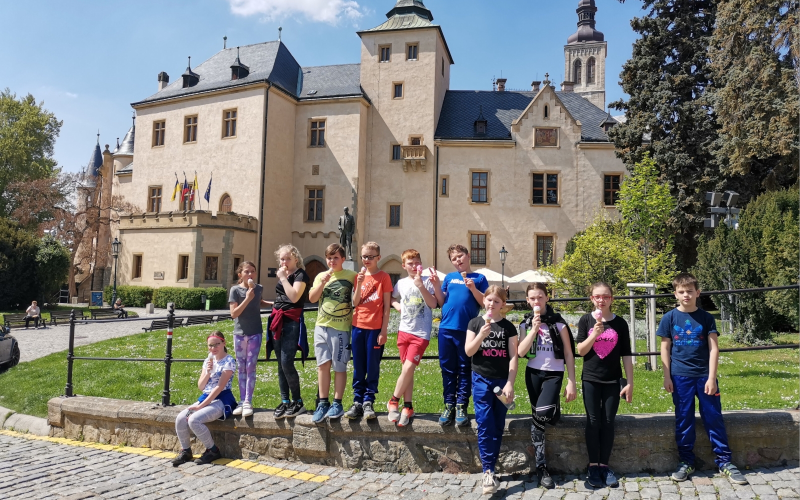 Turnaj minižáků 6+1 v Kutné Hoře - 8.5.2022 - fotka 3