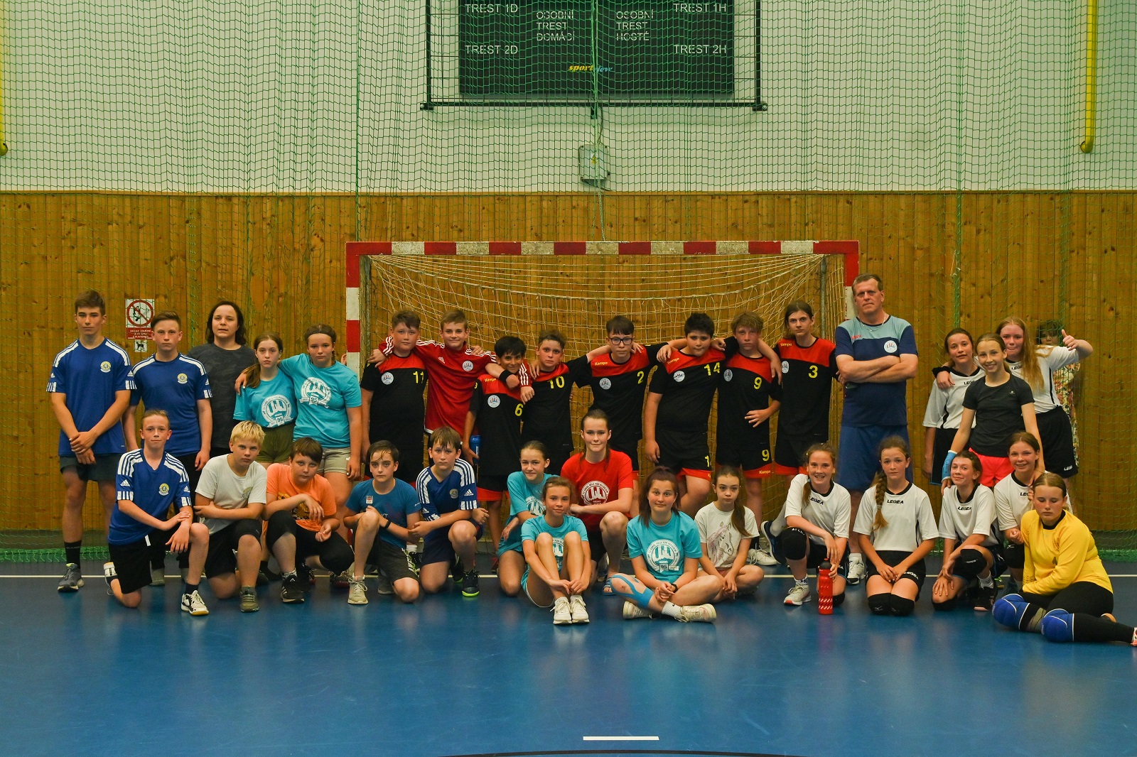 Oslavy 95 let házené v Bělé p.Bezd. - 18.6. 2022 - fotka 4