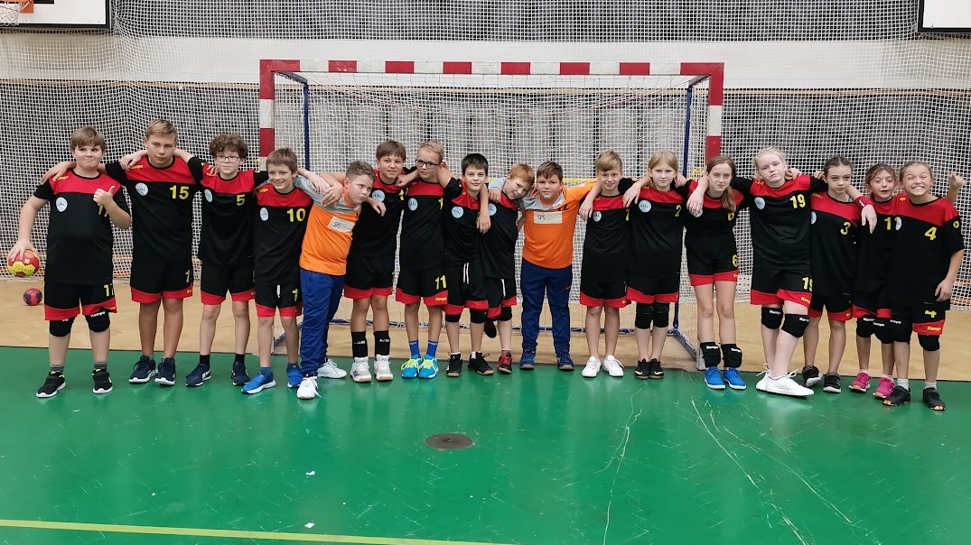 Víkendový 15.- 16.10. program našich družstev, pozvánka do sportovní haly