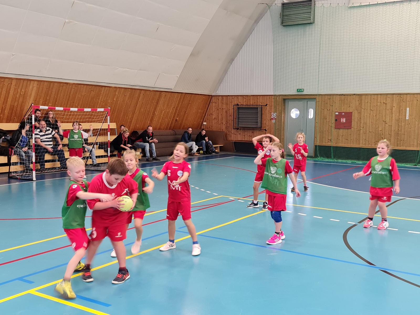 Mikulášský turnaj přípravky - 4.12. 2022 Bělá p.B. - fotka 8