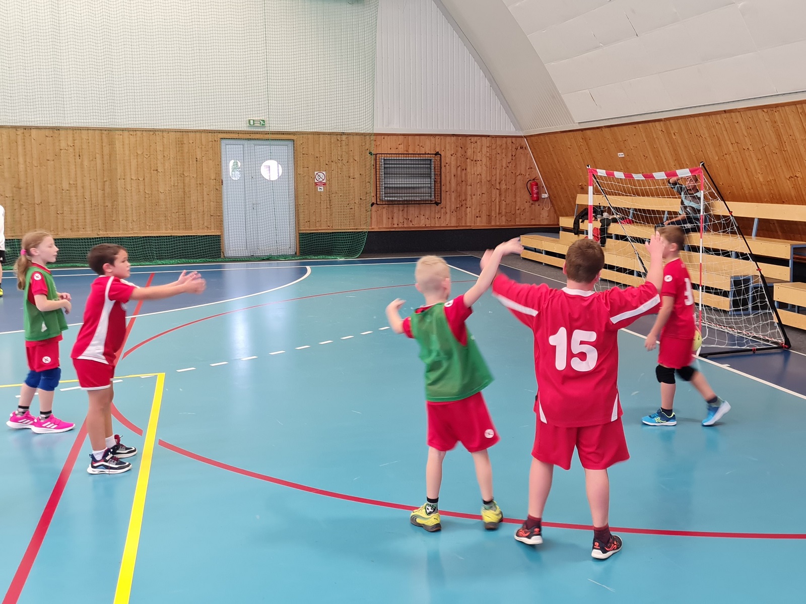 Mikulášský turnaj přípravky - 4.12. 2022 Bělá p.B. - fotka 9