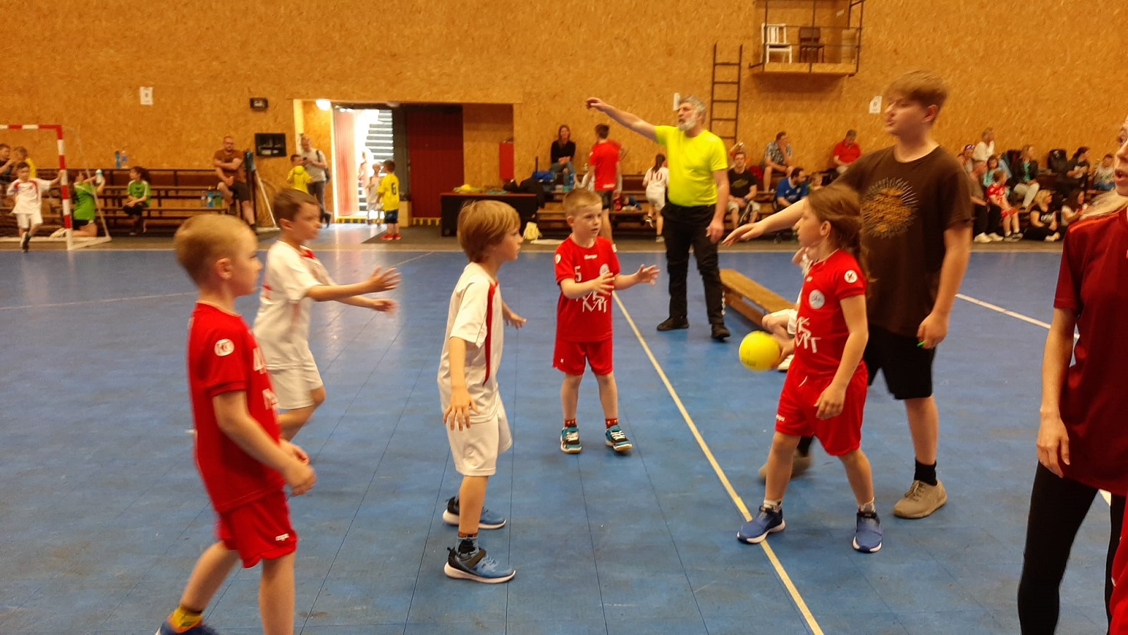 Turnaj přípravky 4+1 - Úvaly 6. 5. 2023 - fotka 4