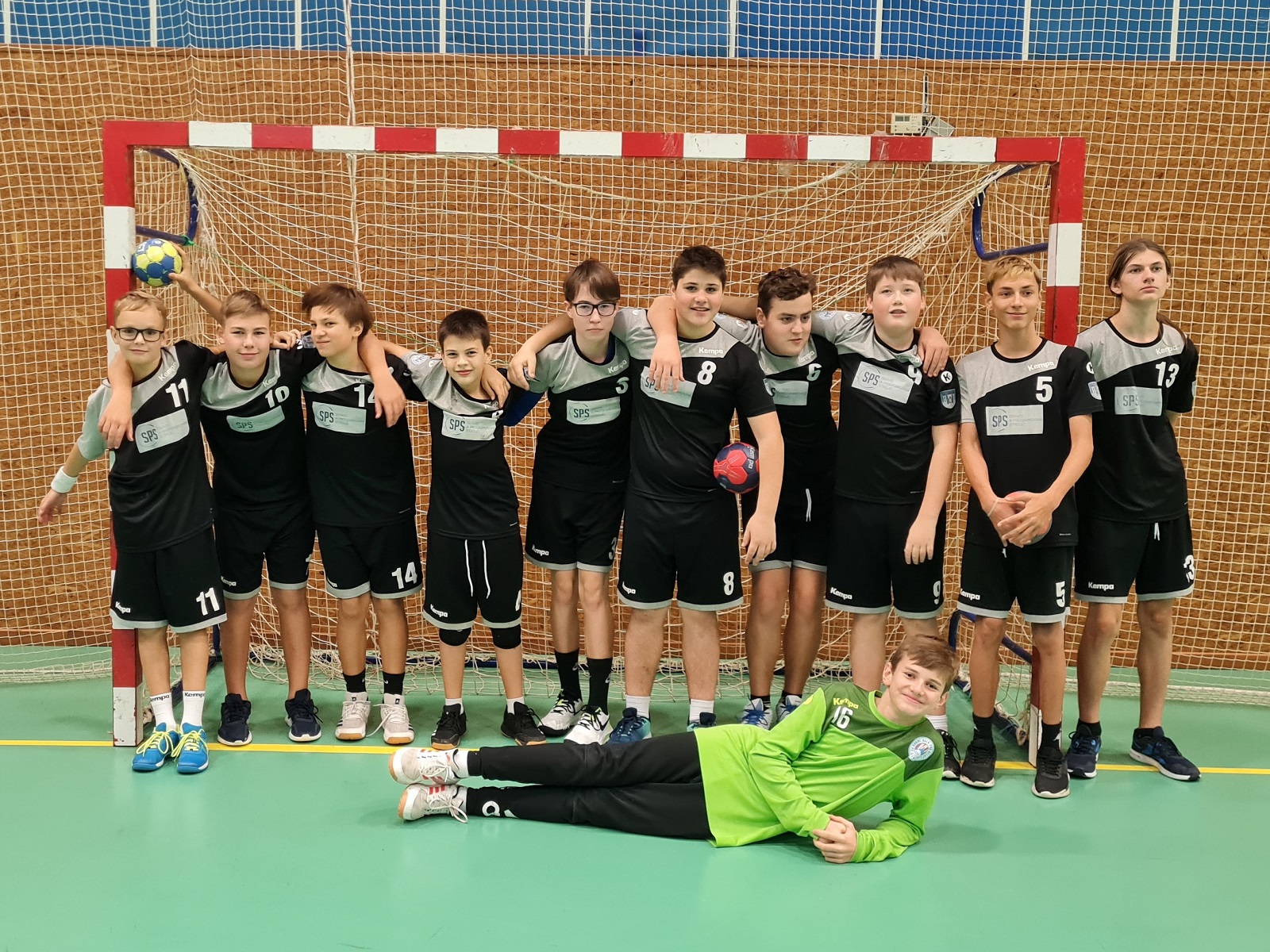 Sezóna 2022/2023 starších žáků - fotka 3