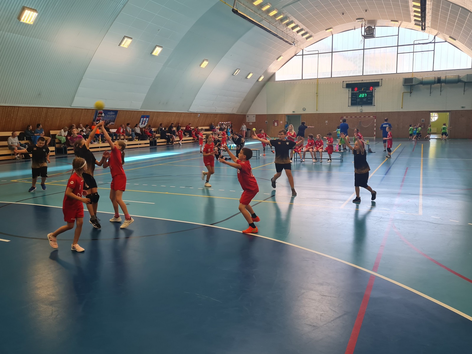 Turnaj přípravky - Bělá pod Bezdězem 3. 6. 2023 - fotka 11