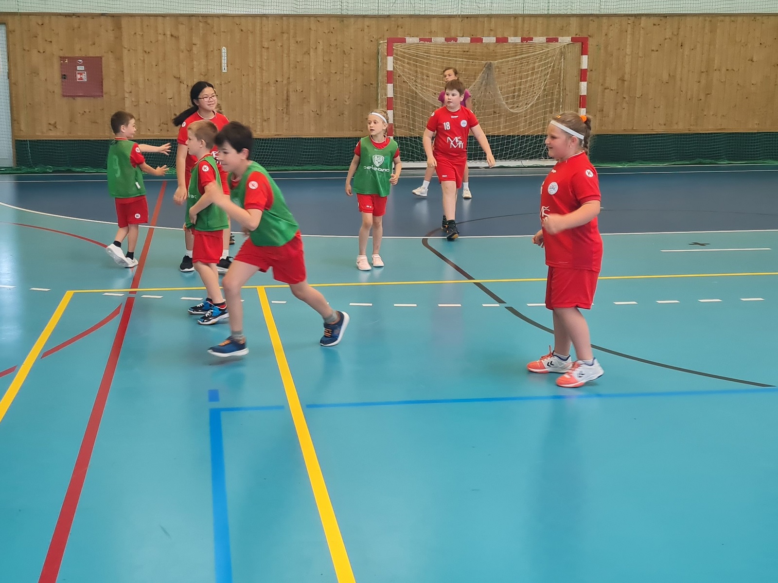 Turnaj přípravky - Bělá pod Bezdězem 3. 6. 2023 - fotka 9