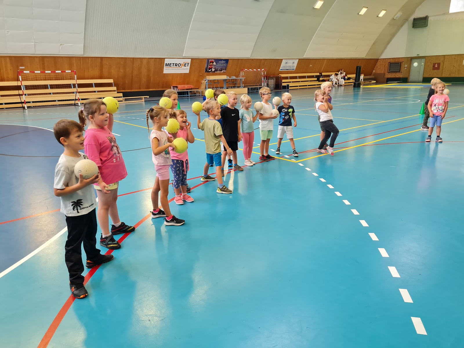  Představení sportovních kroužků - 13. 9. 2023 - fotka 5
