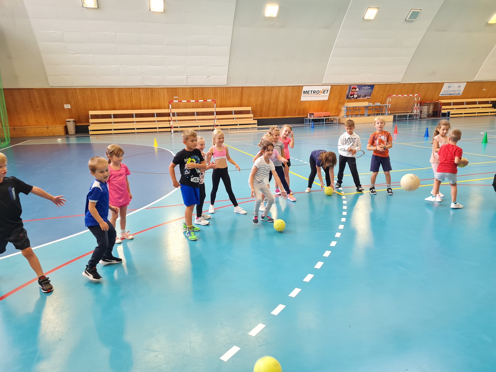  Představení sportovních kroužků - 13. 9. 2023 - fotka 6