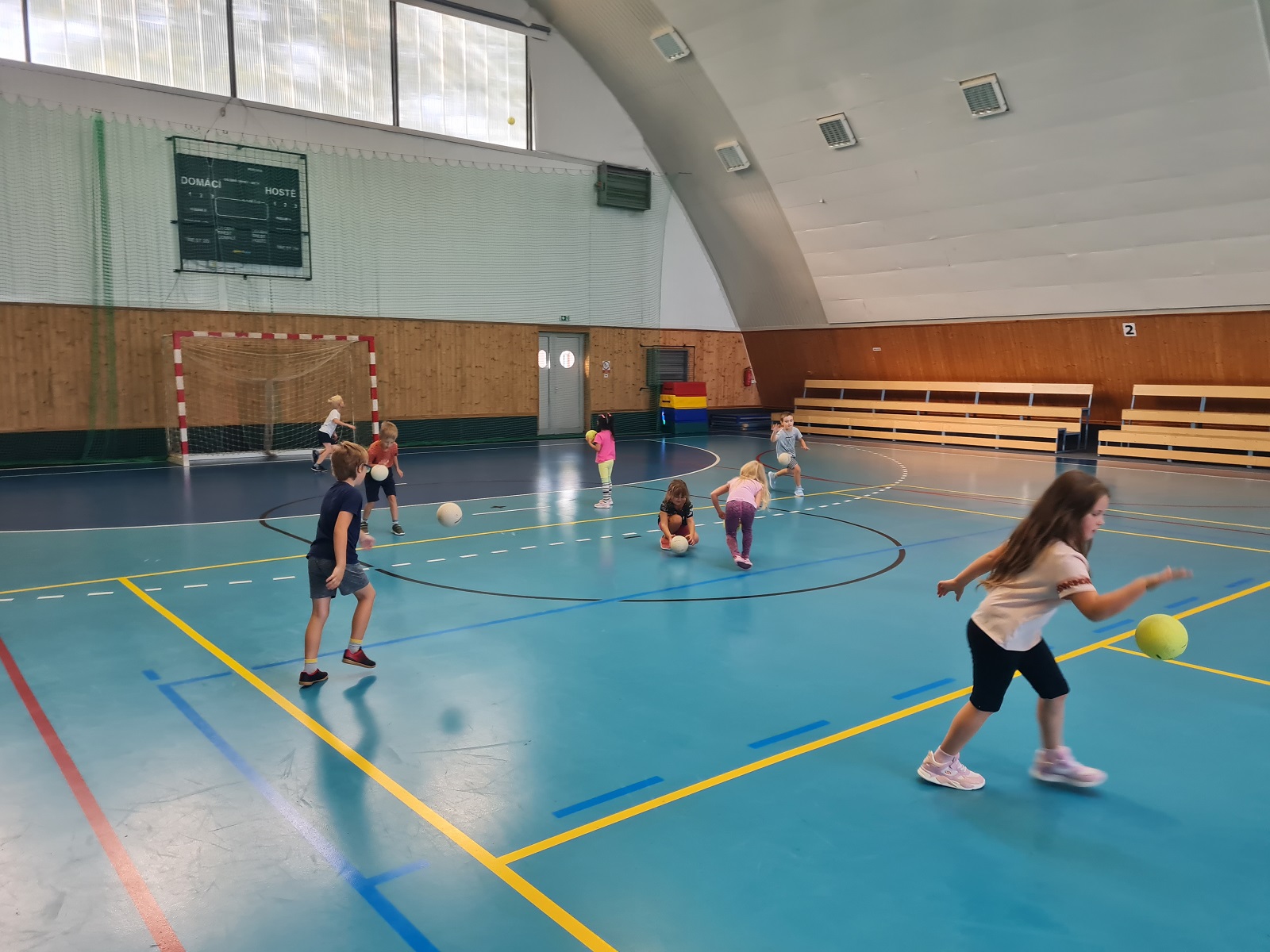 Školní klub házené - 18. 10. 2023 - fotka 11