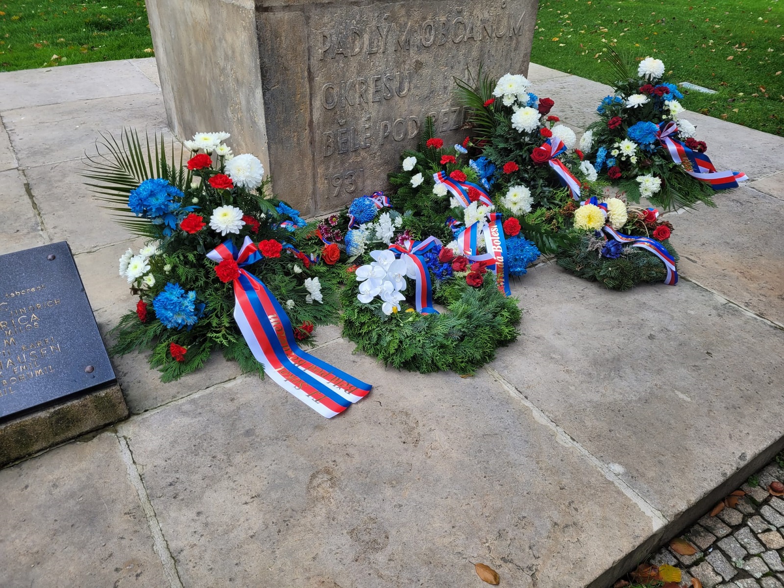 Pietní akt na Masarykově náměstí 28. 10. 2023 - fotka 3