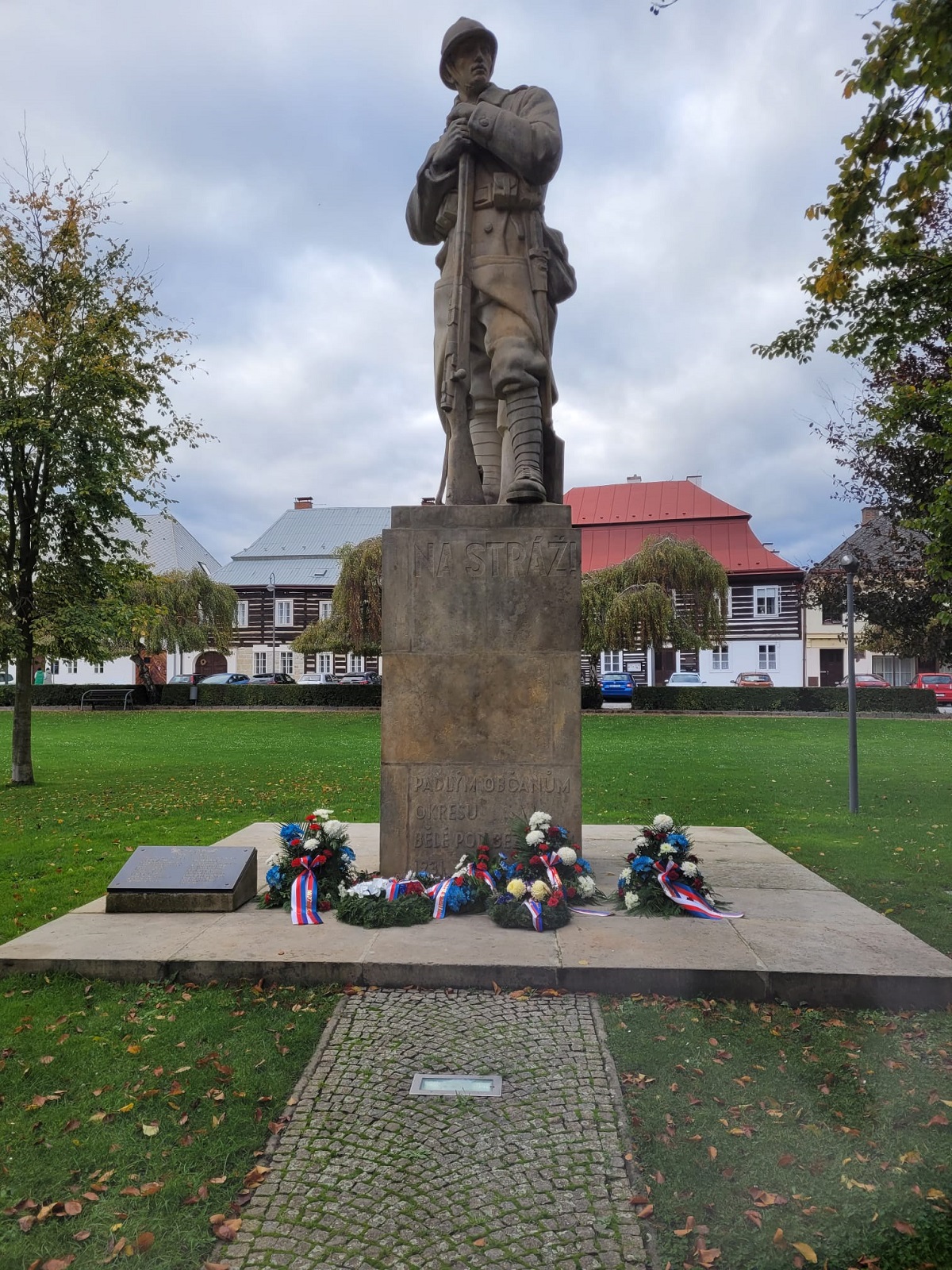 Pietní akt na Masarykově náměstí 28. 10. 2023 - fotka 5