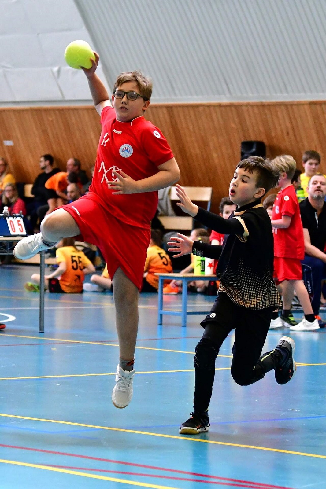 Víkendový 4.- 5. 11. program našich družstev, pozvánka do sportovní haly