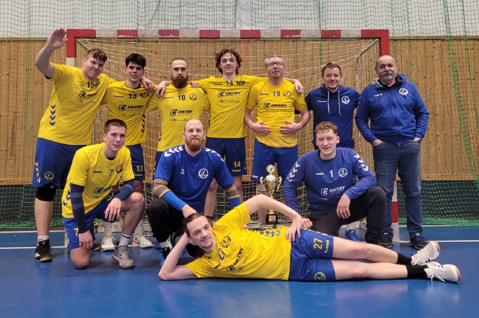 Vítězem 70. ročníku turnaje mužů O pohár Máchova kraje  Liberec Handball - fotka 3