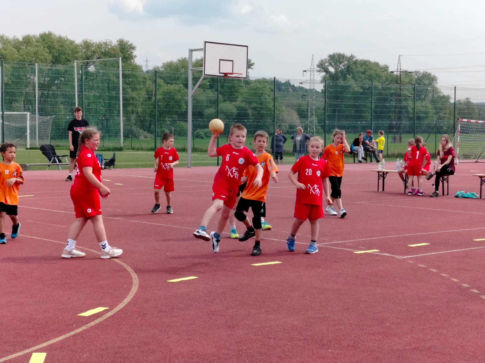 Fotky z turnaje přípravky 11. 5. - fotka 4