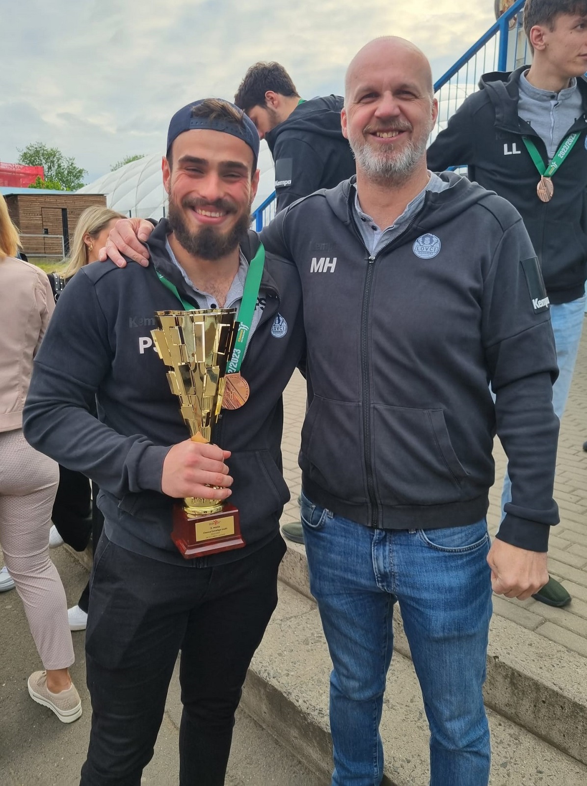 Bělští odchovanci vybojovali extraligový bronz !