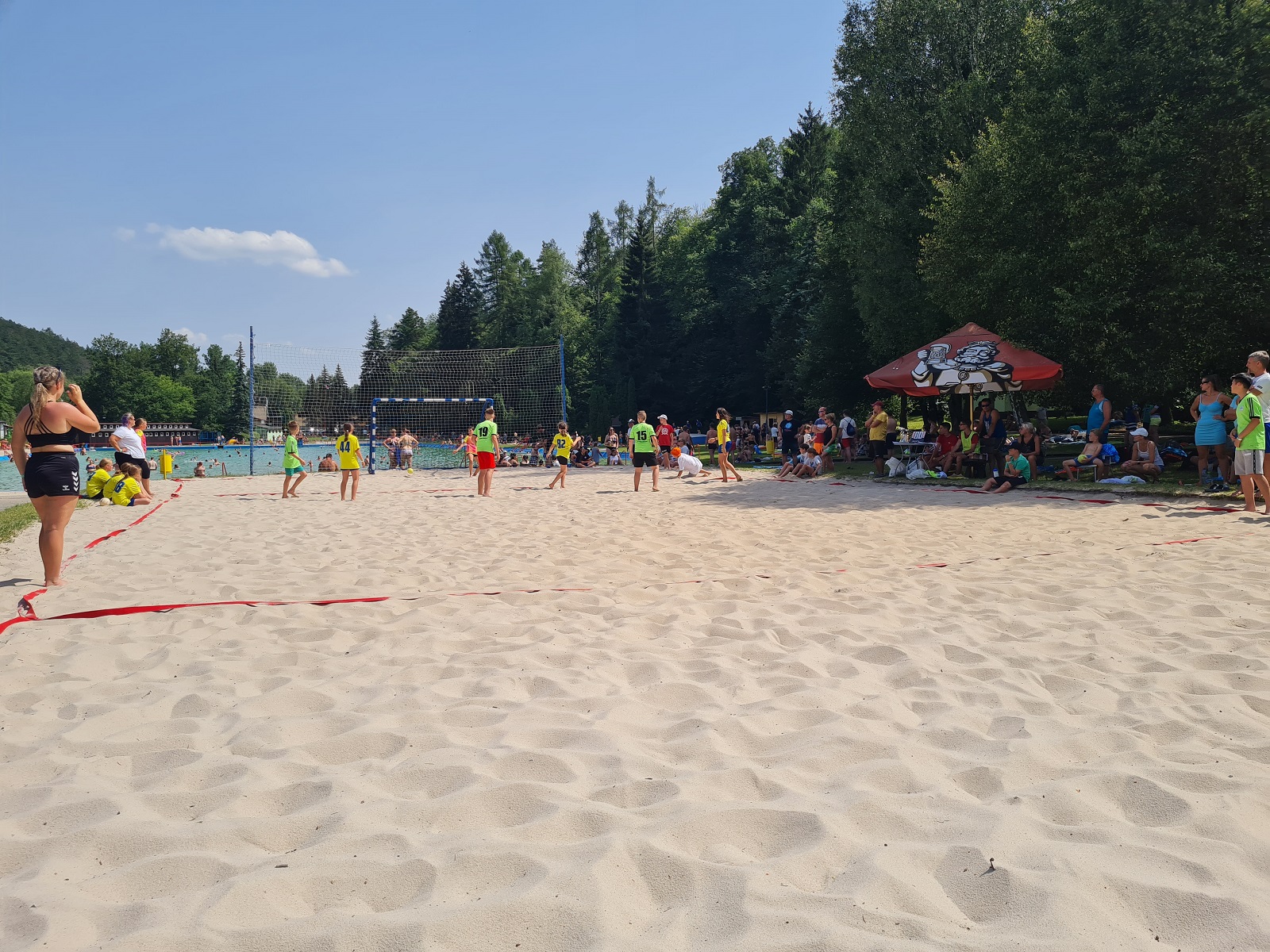 Vítězem 2.ročníku dětské plážovky tým Raptors - fotka 15