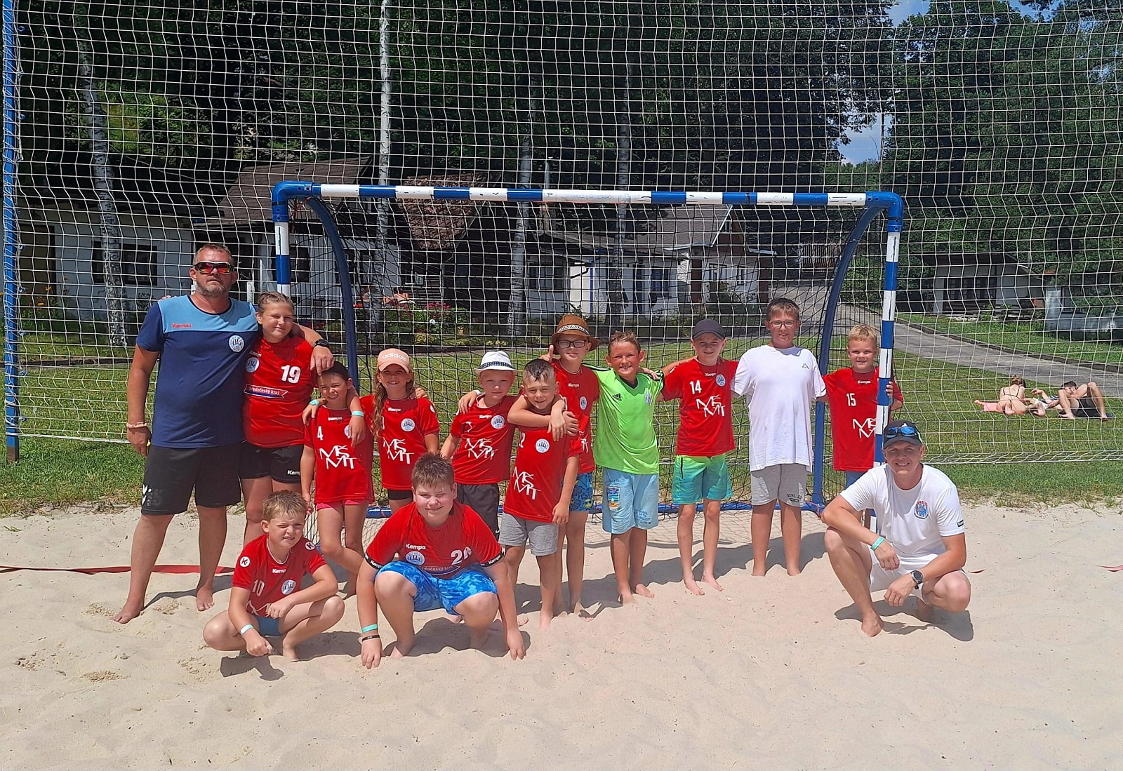 Vítězem 2.ročníku dětské plážovky tým Raptors - fotka 7