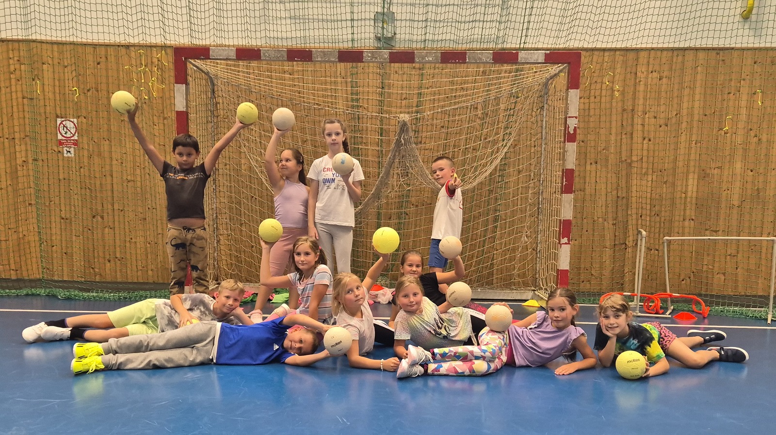 Představení sportovních kroužků - fotka 7