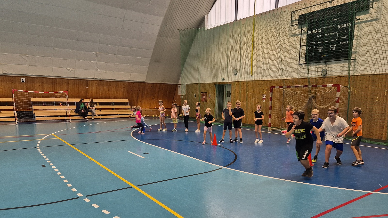Ukázkové tréninky házené - fotka 4