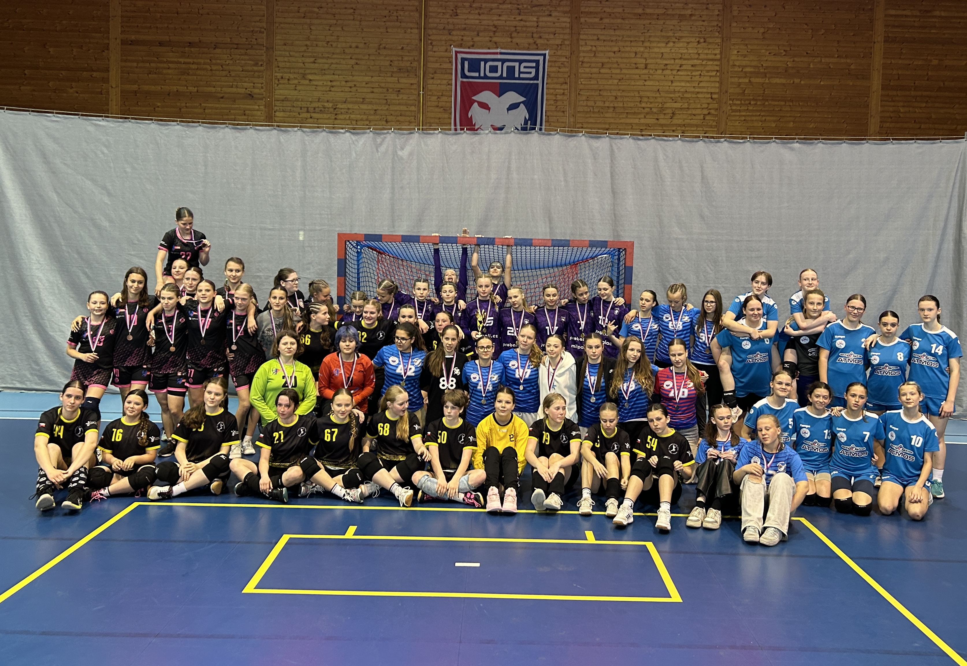 12. kolo SL - 25.5.2025 Hostivice - fotka 2