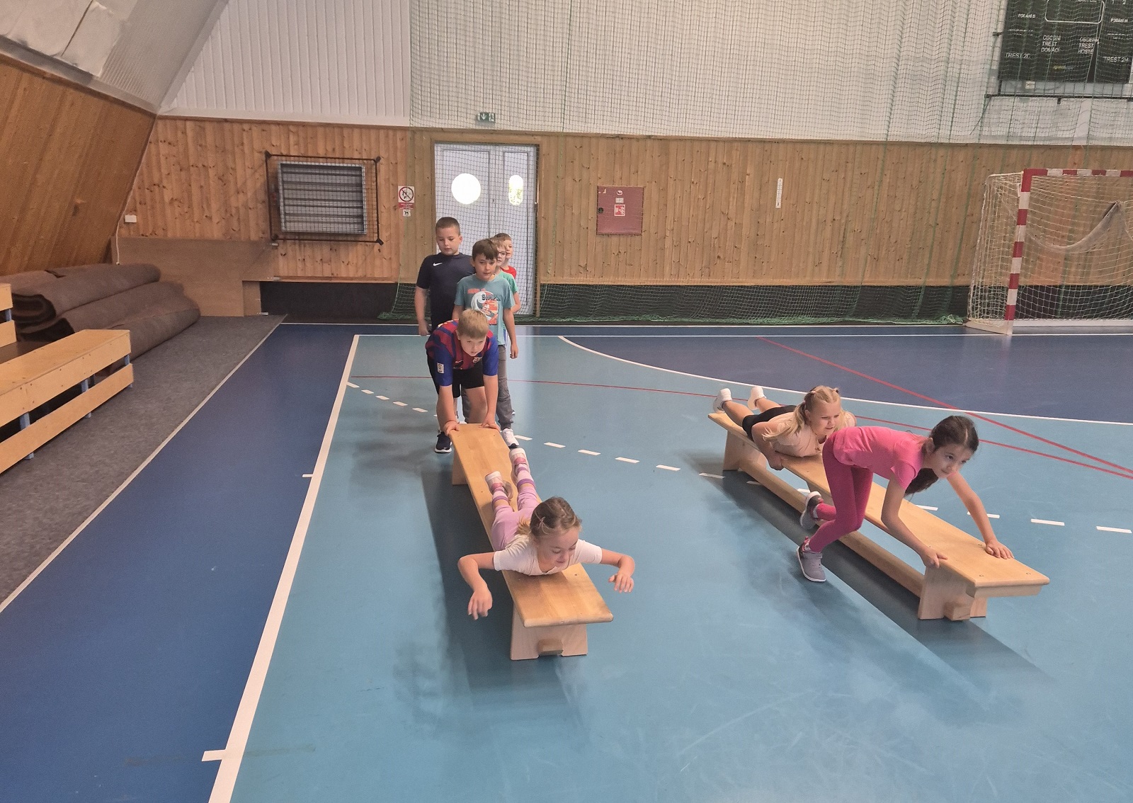 Ukázkové tréninky ve školách - fotka 6