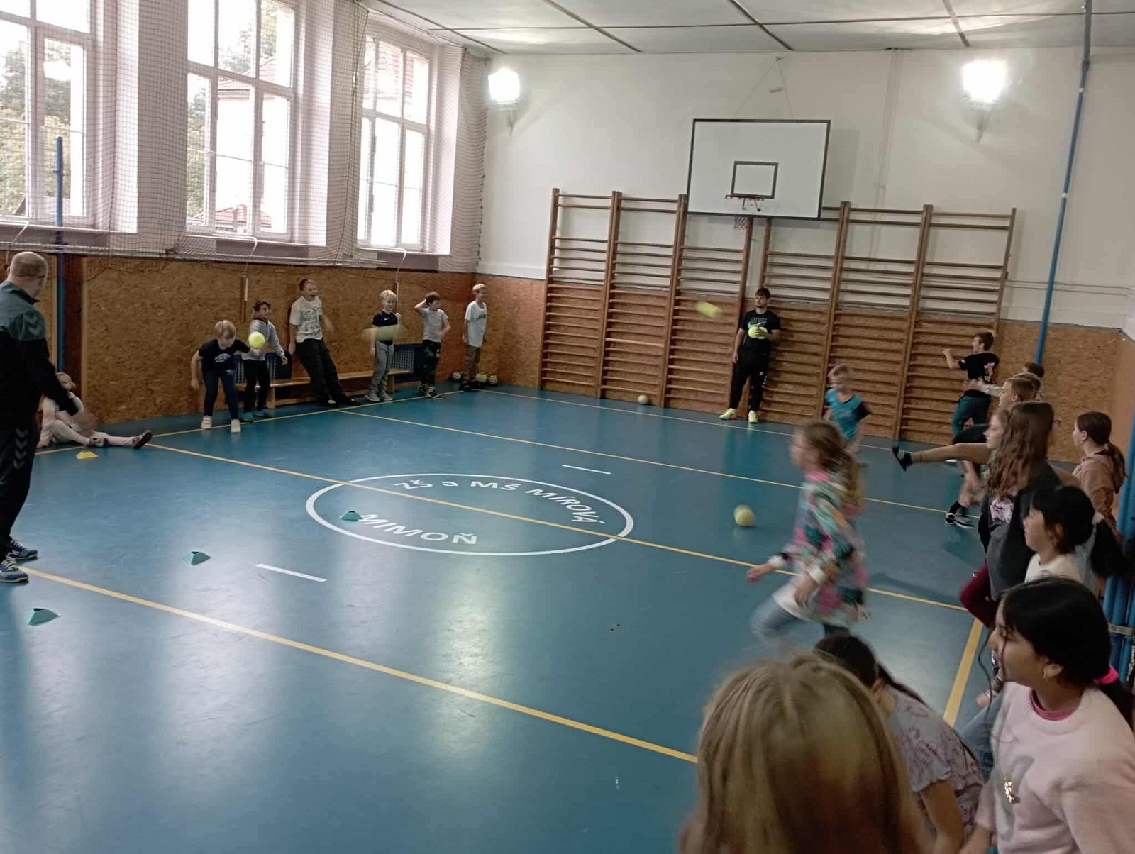 Ukázkové tréninky ve školách - fotka 8