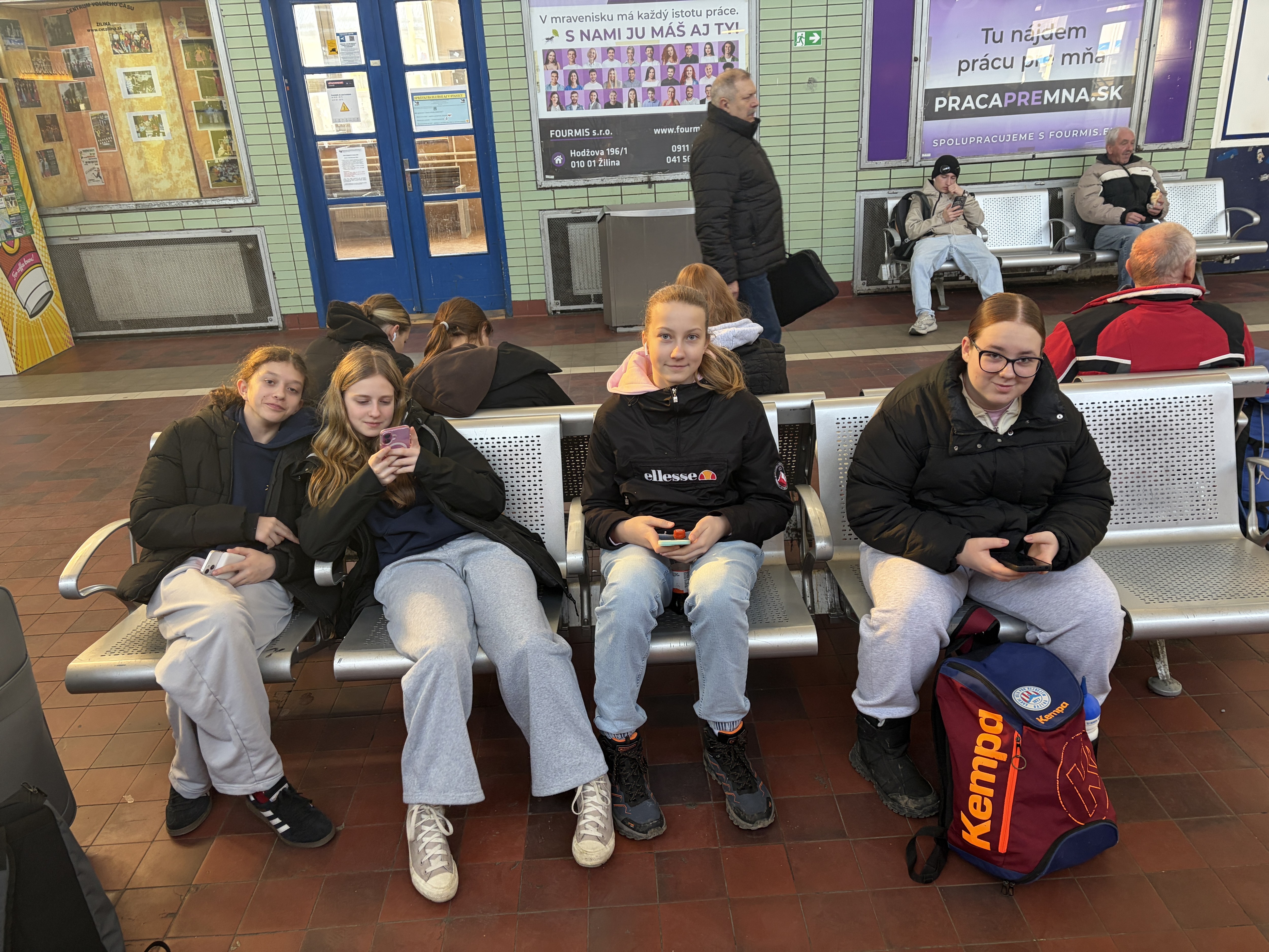 Zimní soustředění žaček v Suľovských skalách - fotka 21