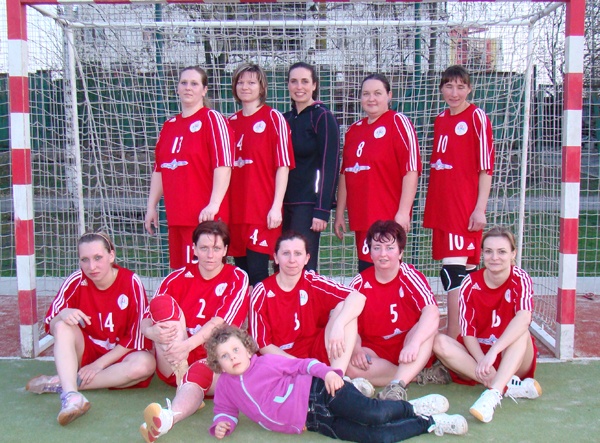 Druřstvo žen:
horní řada z leva: Zuzana Zumrová, Petra Knotková, Markéta Stachová, Simona  Halešicová ( Dismanová), Blanka Řípová ( Koťátková)  
spo...